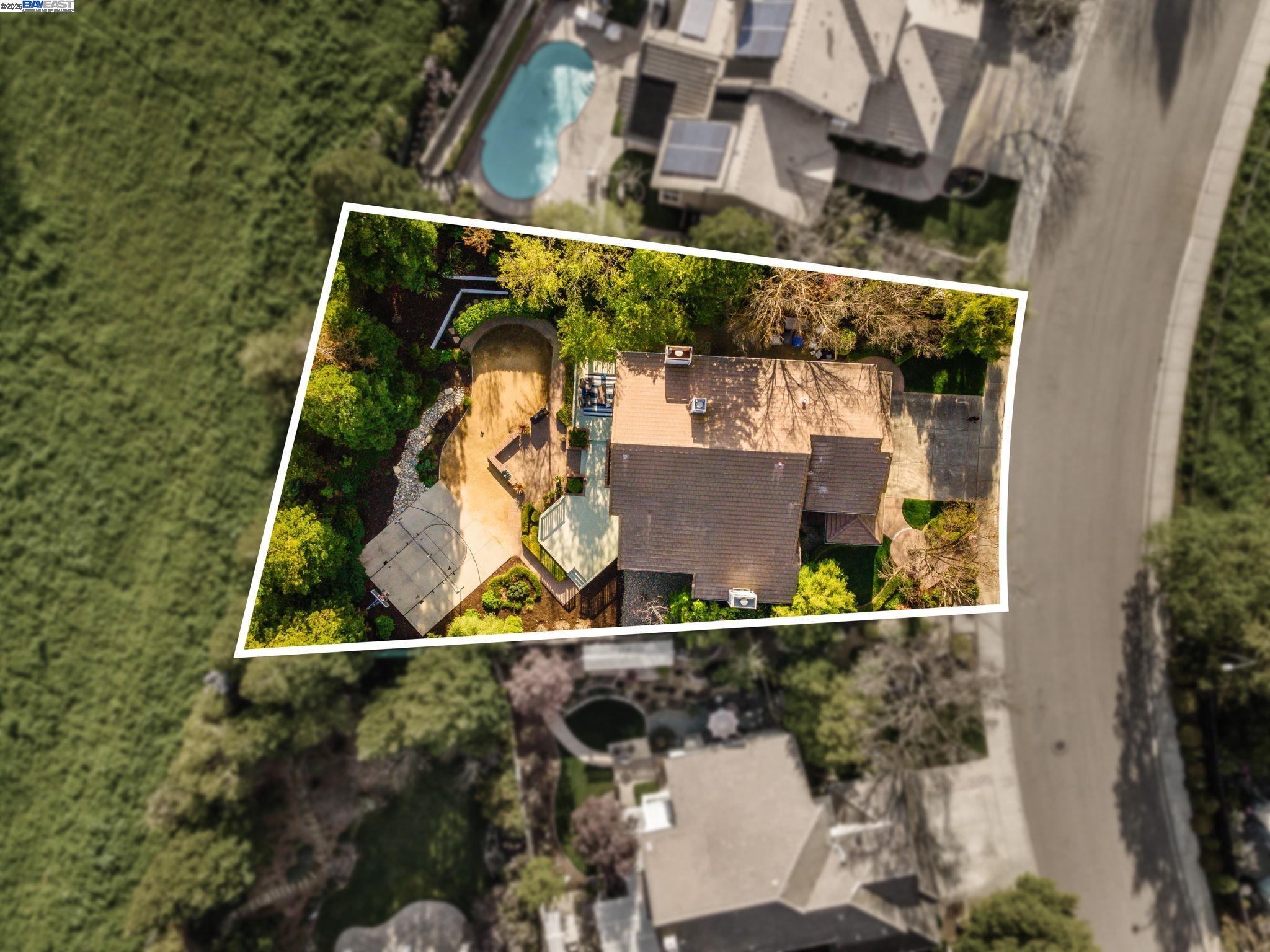 1075 Hopkins Way