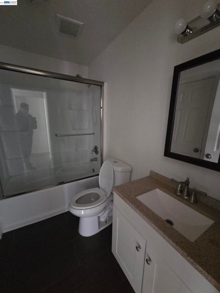 200 WESTWOOD ST — listing photo 5