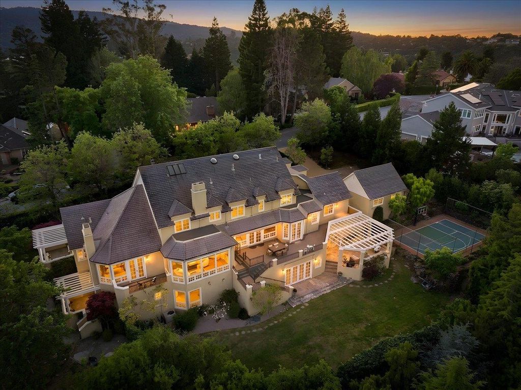 Photo of 1215 Tournament Drive, Hillsborough, CA 94010 (MLS # ML82025914)