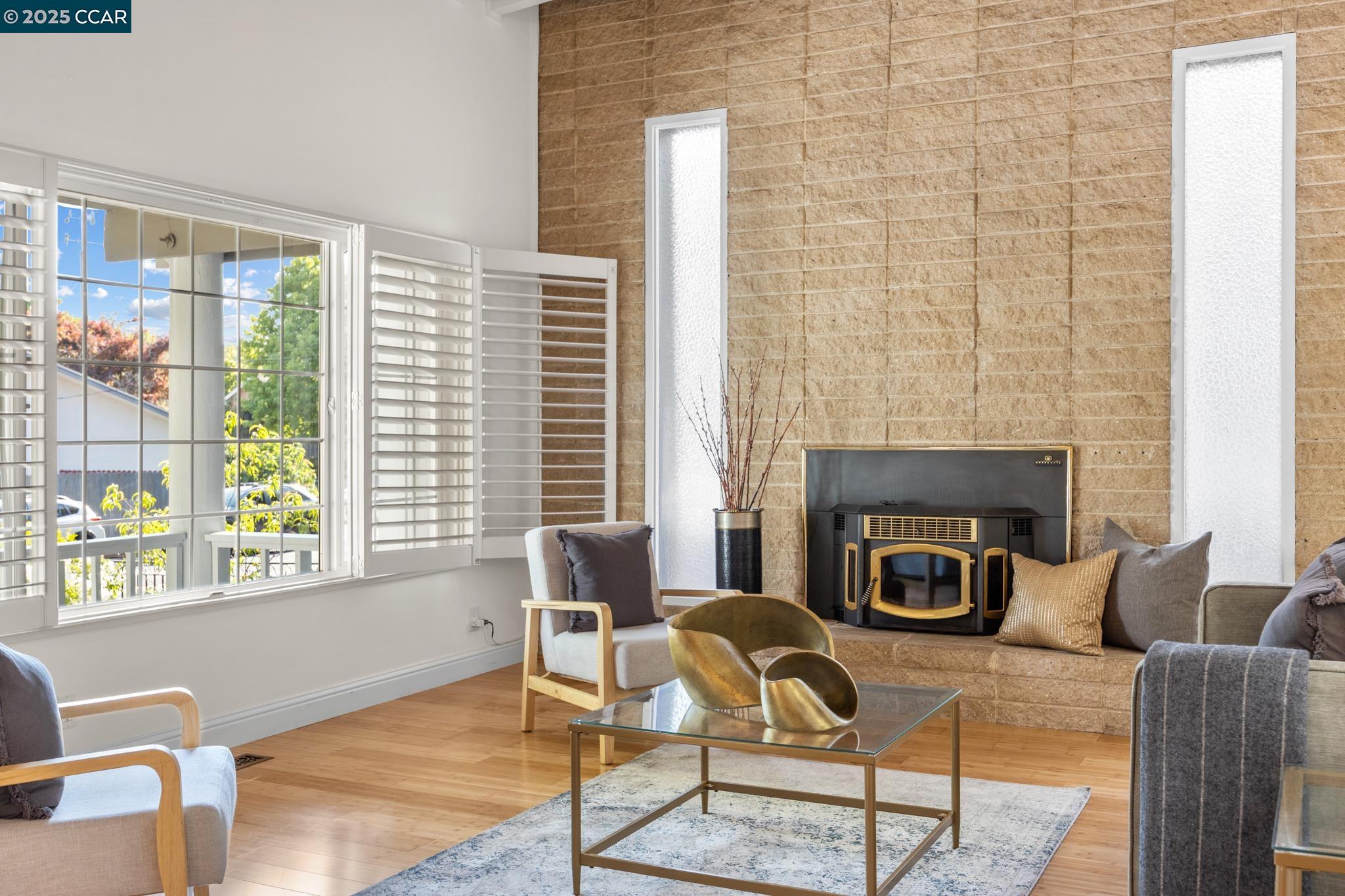 El Sobrante, California 94803, United States, 3 Bedrooms Bedrooms, ,2 BathroomsBathrooms,Residential,Active,135502