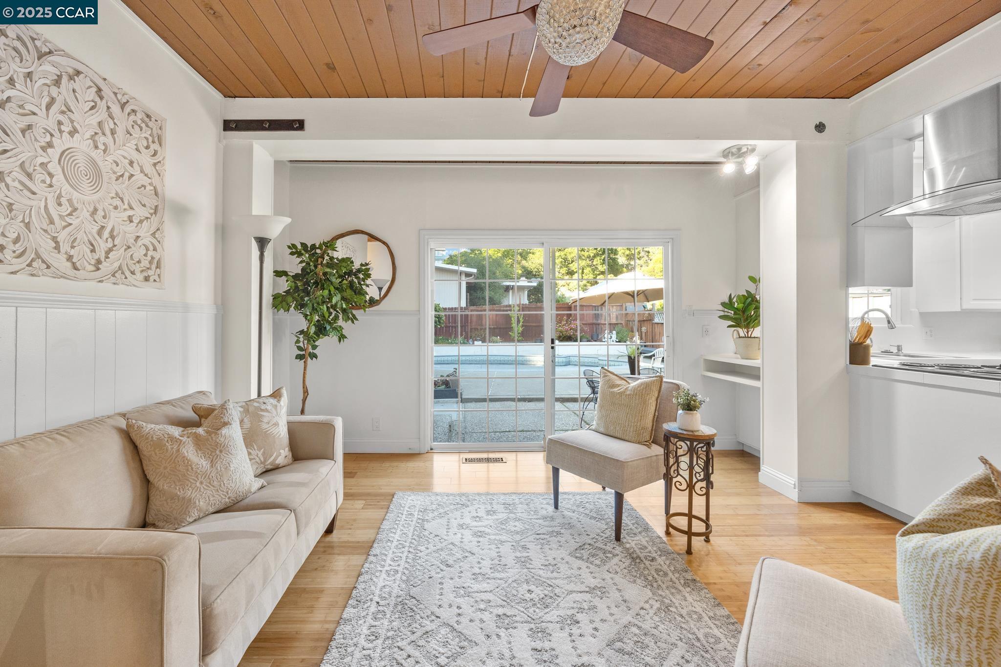 El Sobrante, California 94803, United States, 3 Bedrooms Bedrooms, ,2 BathroomsBathrooms,Residential,Active,135502