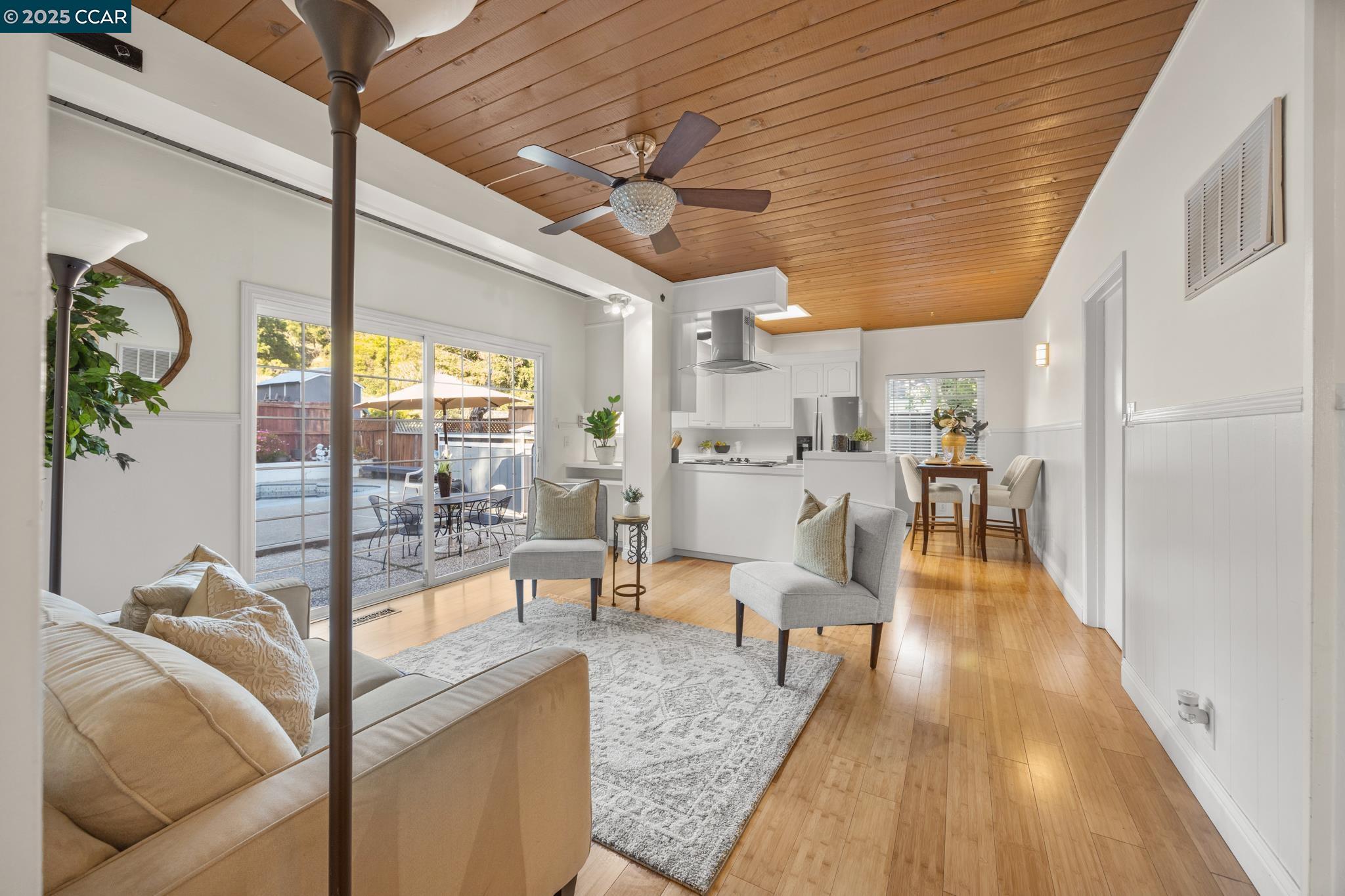 El Sobrante, California 94803, United States, 3 Bedrooms Bedrooms, ,2 BathroomsBathrooms,Residential,Active,135502