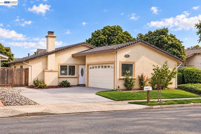 32536 Lake Barlee Ln – Investment Home