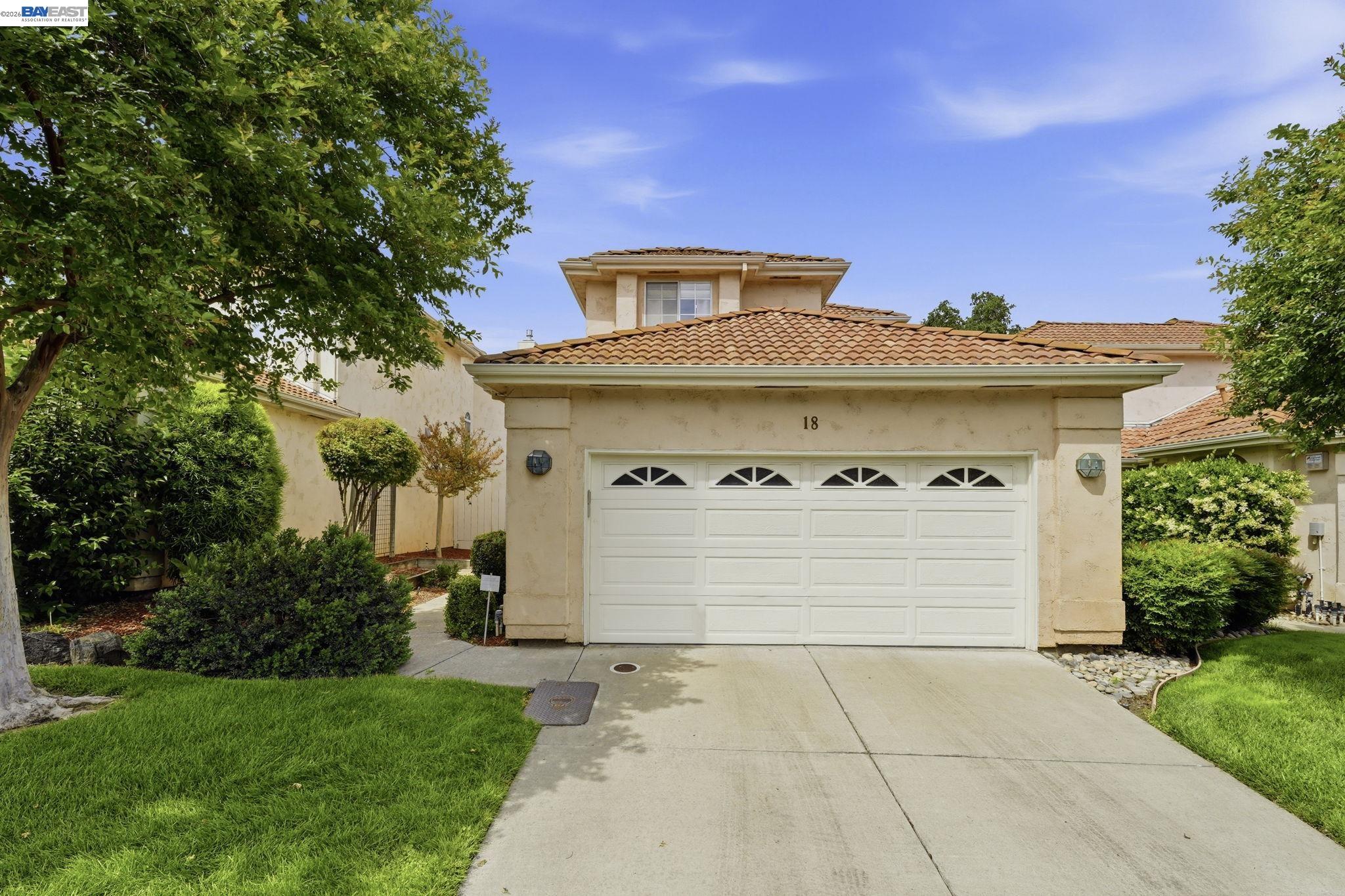 Photo 1 of 41 — 1500 Scenic Dr #18, Modesto, CA 95355