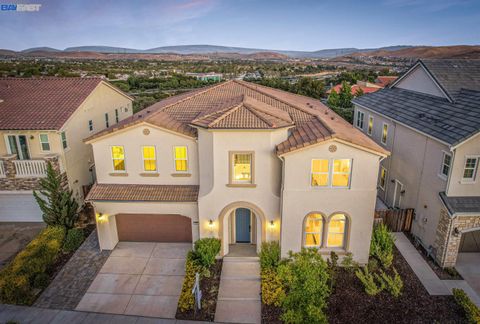 A home in San Ramon