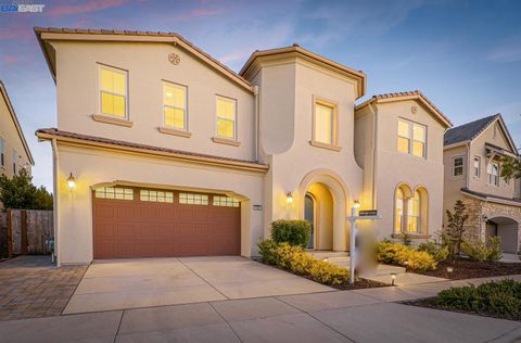 A home in San Ramon