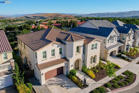 A home in San Ramon