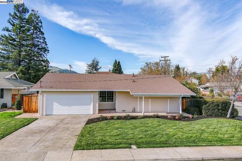 A home in San Ramon