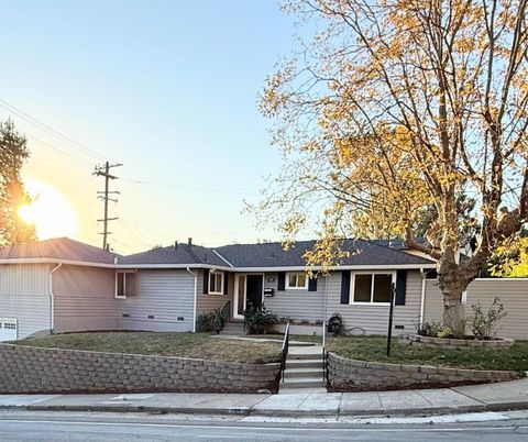 A home in San Mateo