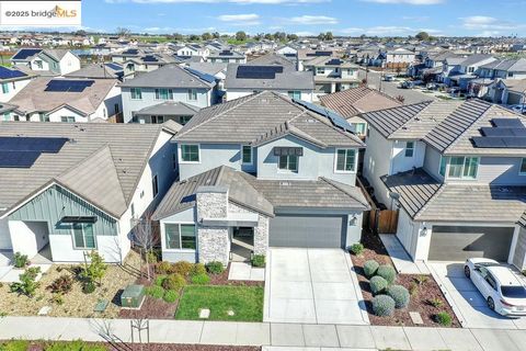 A home in Lathrop