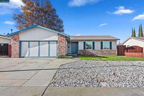 Photo of 2924 N Francisco Way, Antioch, CA 94509 (MLS # 41119449)