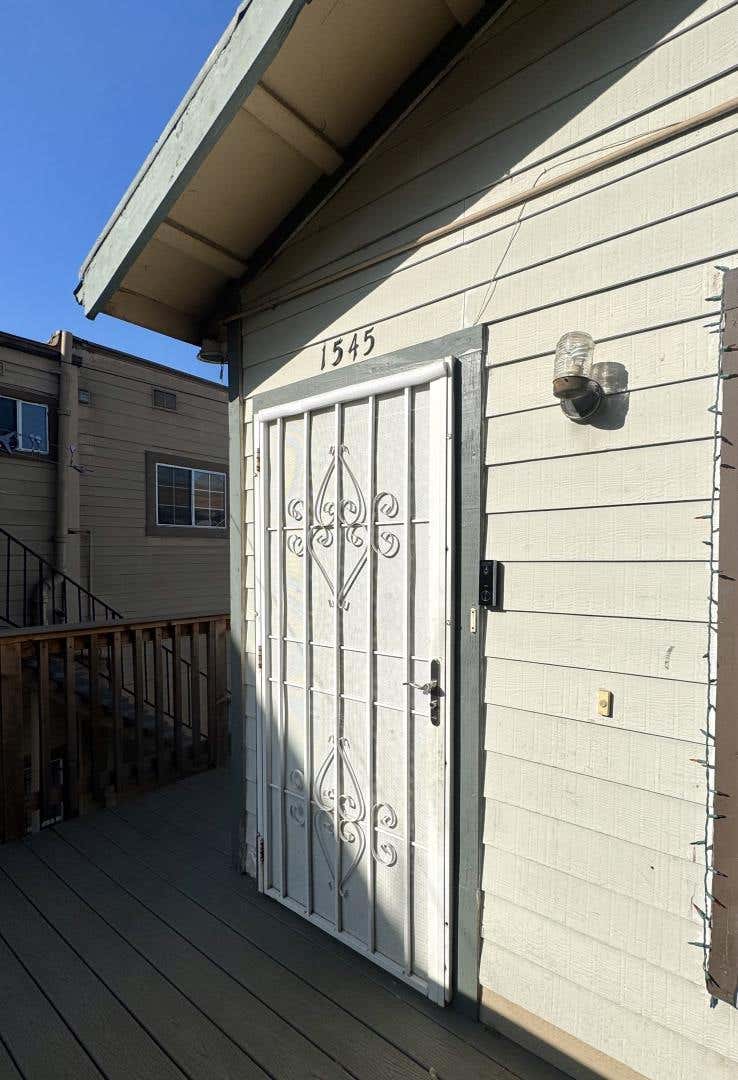 Photo of 1545 23rd Avenue, Oakland, CA 94606 (MLS # ML82058602)