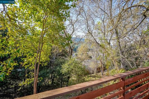 A home in Pinole