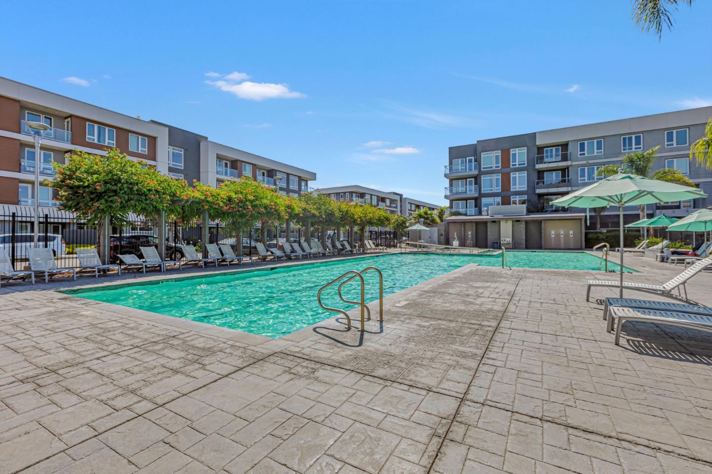 San Jose, California 95123, United States, 3 Bedrooms Bedrooms, ,3 BathroomsBathrooms,Residential,Active,158599