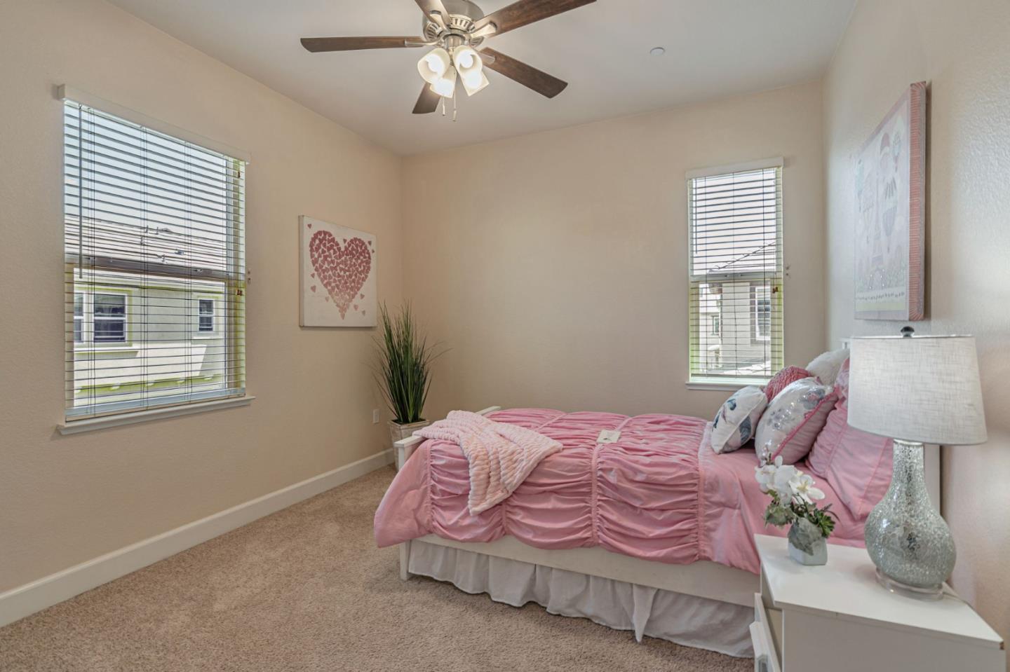 San Jose, California 95123, United States, 3 Bedrooms Bedrooms, ,3 BathroomsBathrooms,Residential,Active,158599