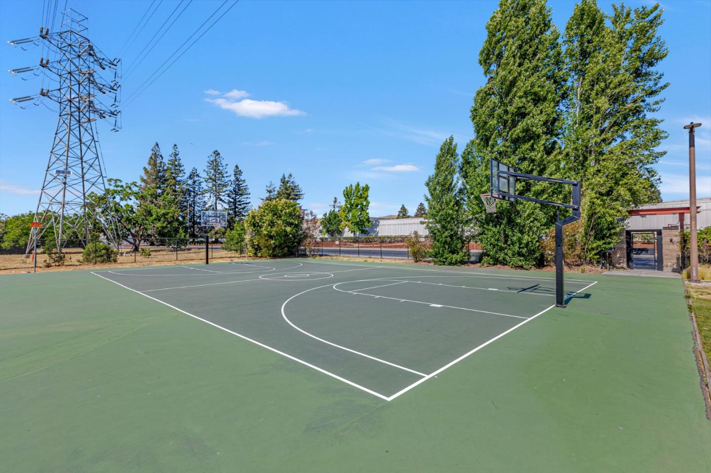 San Jose, California 95123, United States, 3 Bedrooms Bedrooms, ,3 BathroomsBathrooms,Residential,Active,158599