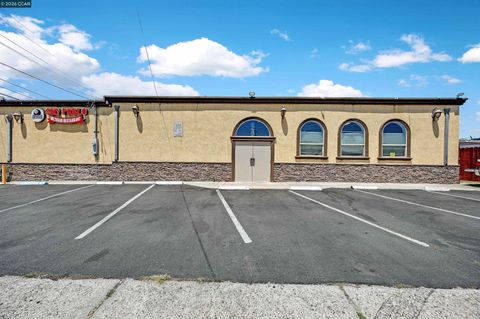 Photo of 1500 23Rd St, San Pablo, CA 94806 (MLS # 41123333)