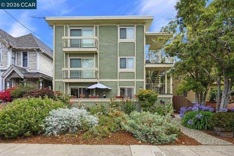 Photo of 2115 Central #5, Alameda, CA 94501 (MLS # 41139665)