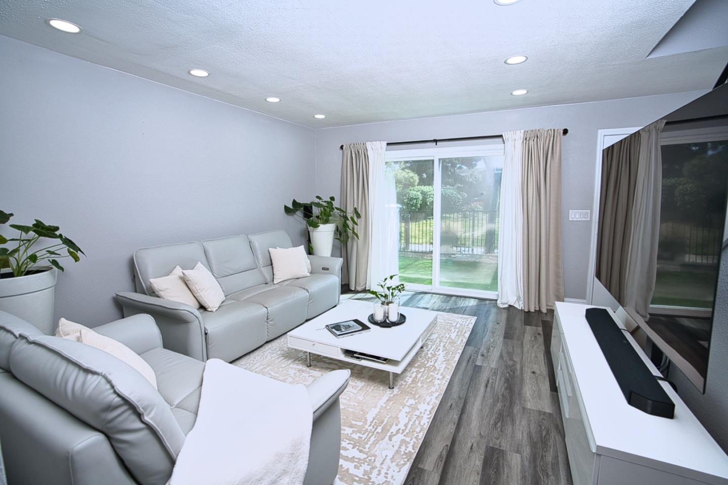 4605 Granada Way