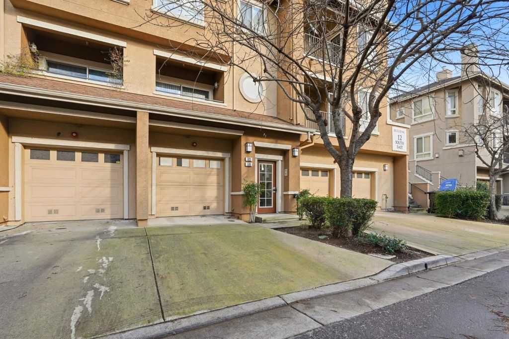 Photo of 599 Marble Arch Avenue, San Jose, CA 95136 (MLS # ML82030579)