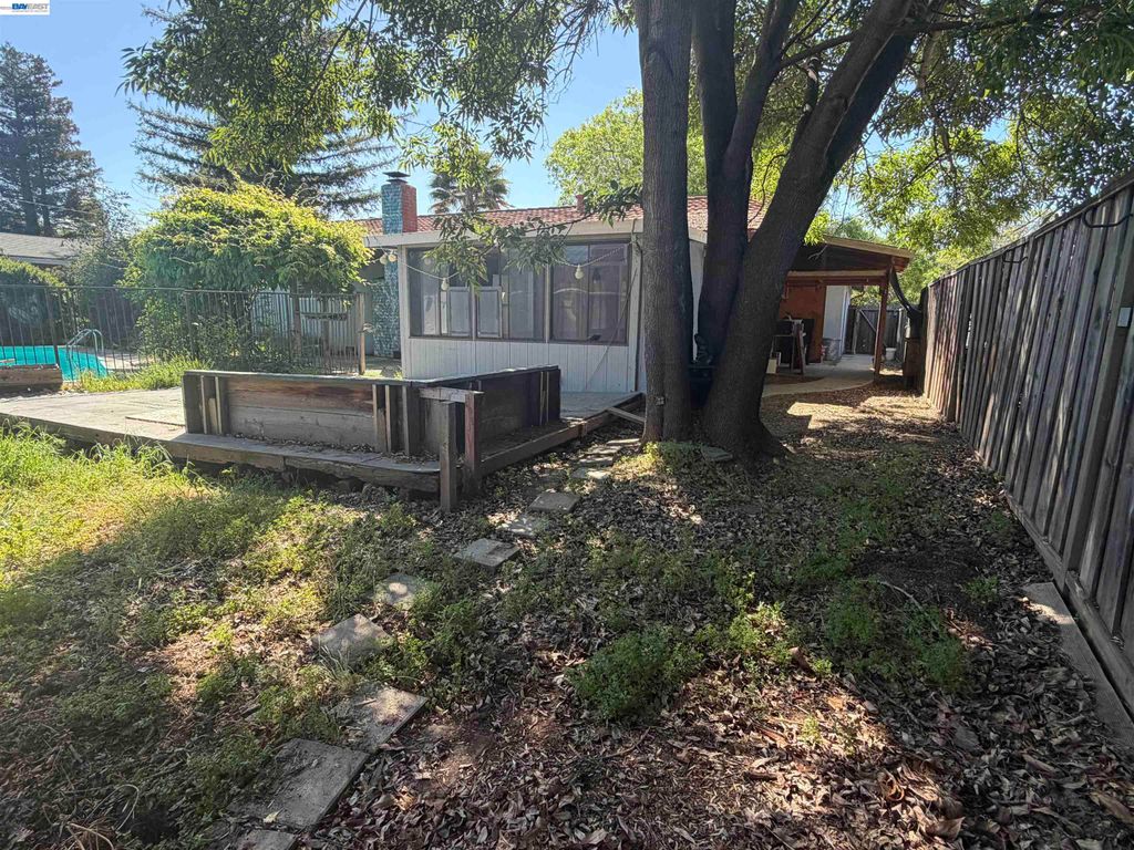 Photo of 6404 Camden Ave, San Jose, CA 95120 (MLS # 41129171)