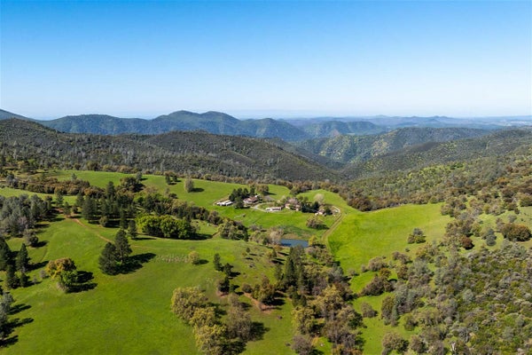 16554 CORCORAN GREY RD, GROVELAND, CA 95321 - Image 08f85e755d82634193ee0d4c5bfe8558/2684825544