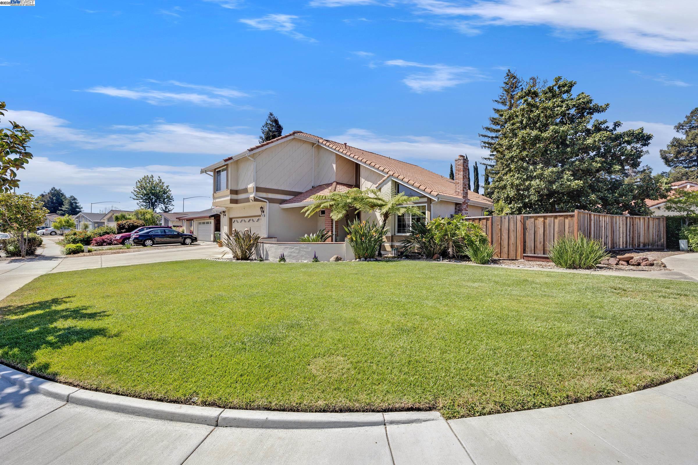 45421 Parkmeadow Dr