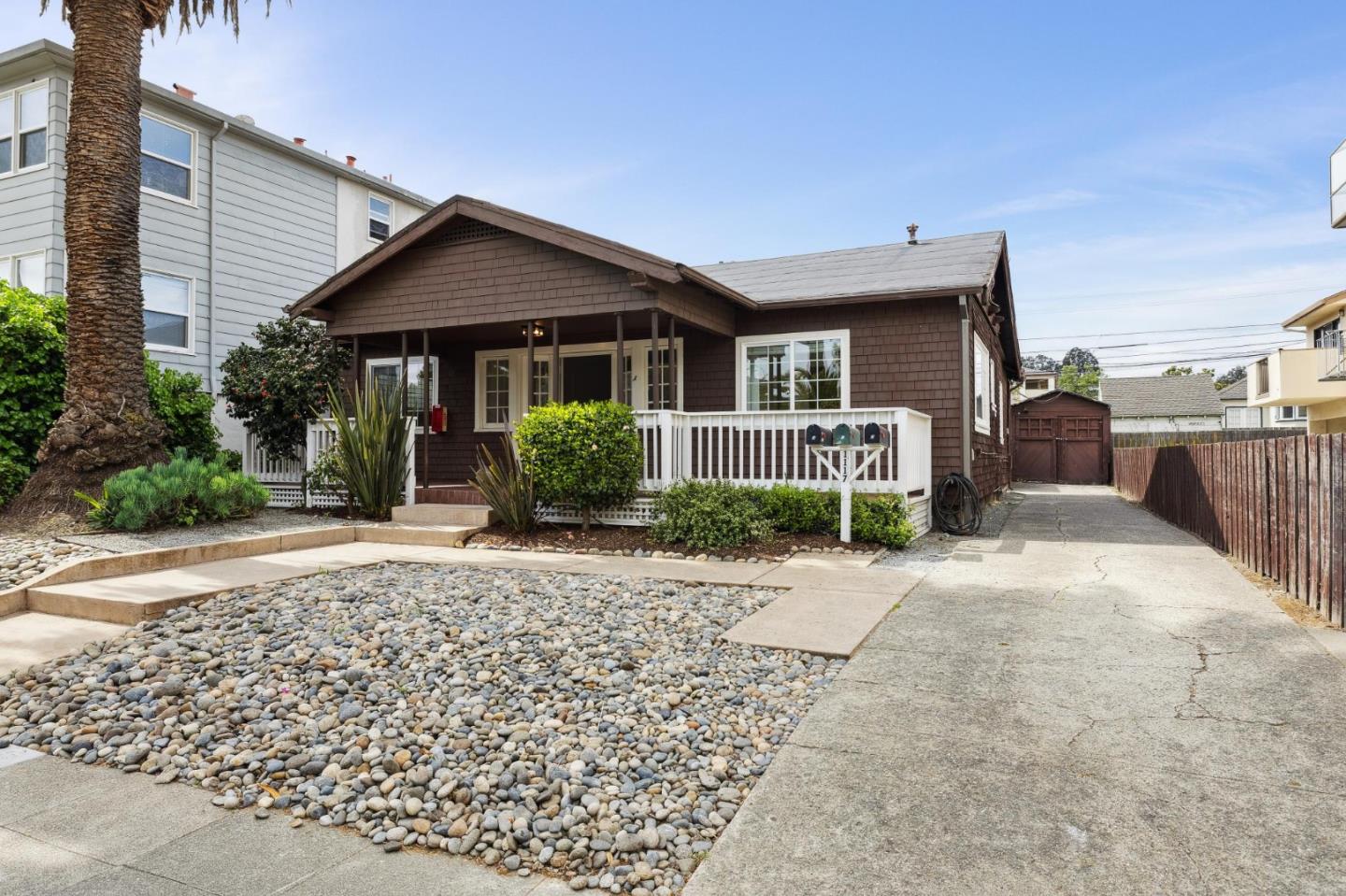 Listing image 4