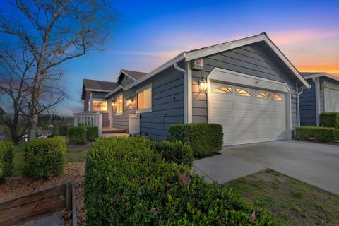 Photo of 1240 Copper Peak Ln, San Jose, CA 95120 (MLS # 41123622)