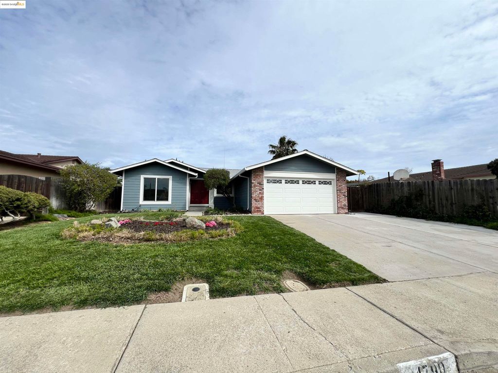 listing image 0