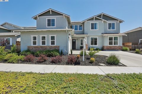 A home in Lathrop