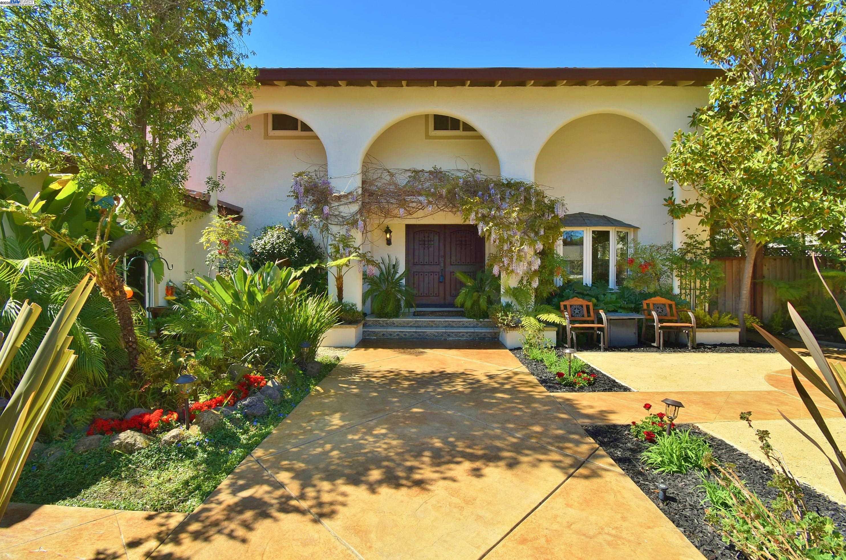 1626 Harlan Dr