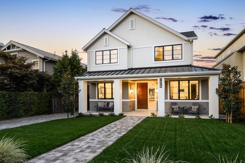 A home in Burlingame