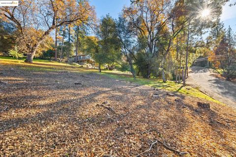 Photo of 2/047 Gamble St, Groveland, CA 95321 (MLS # 41119155)