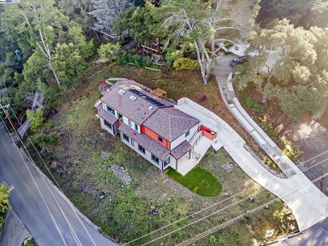 A home in Orinda