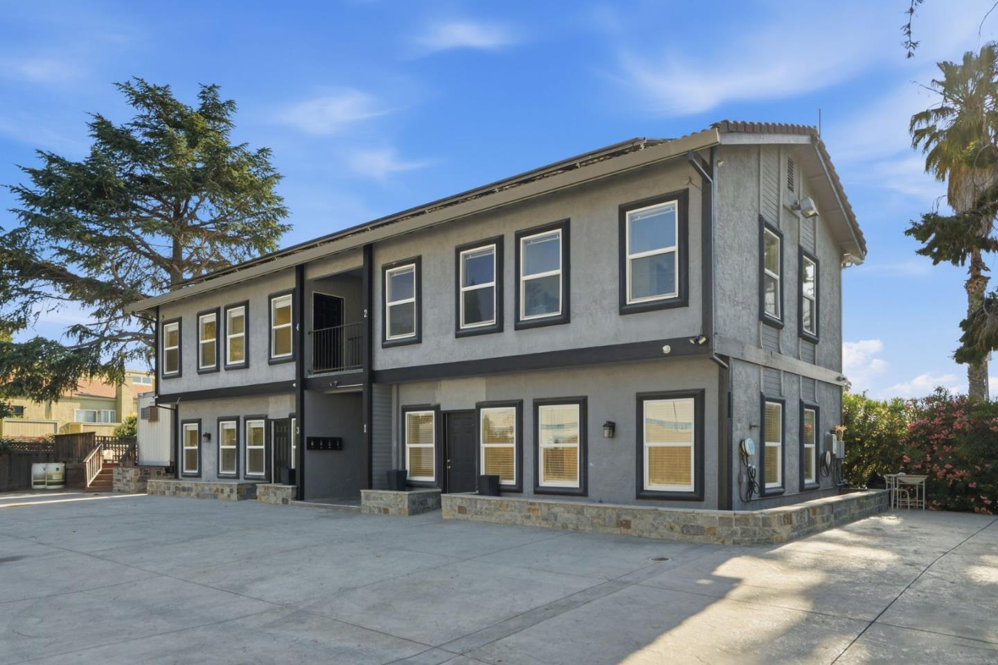 Photo 1 of 34 — 1131 Luchessi Drive, San Jose, CA 95118