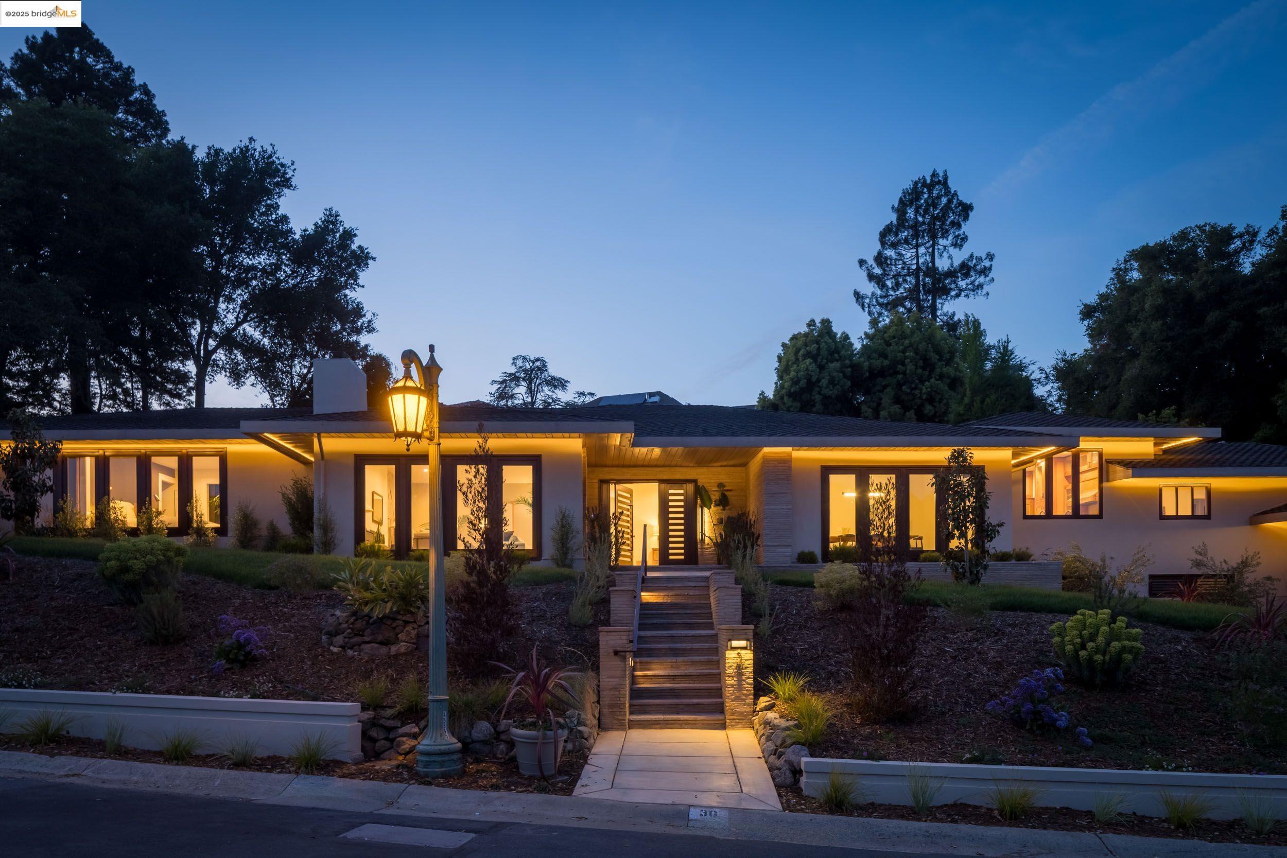 30 Lincolnshire Dr