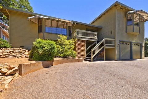 A home in Groveland