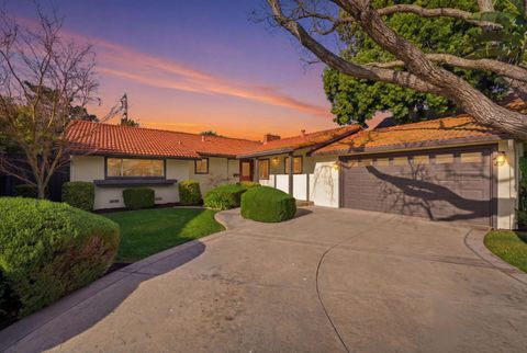 Photo of 1191 Carrie Lee Way, San Jose, CA 95118 (MLS # ML82037023)