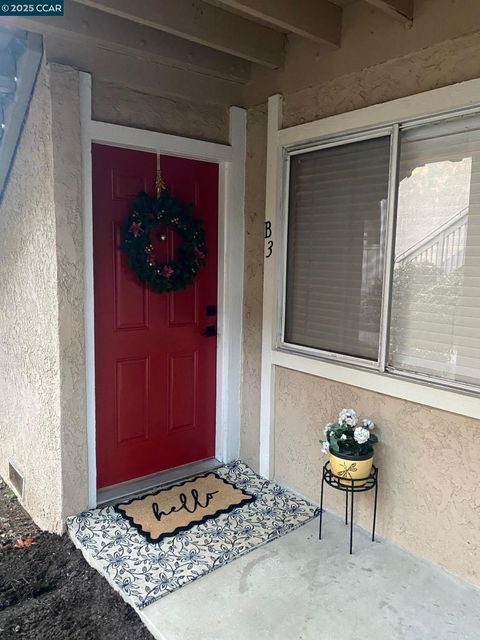 Photo of 5455 Kirkwood Dr #B3, Concord, CA 94521 (MLS # 41119166)