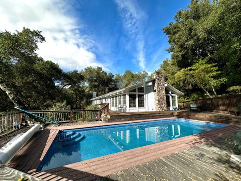 Photo of 13531 Old Oak Way, Saratoga, CA 95070 (MLS # ML82033764)