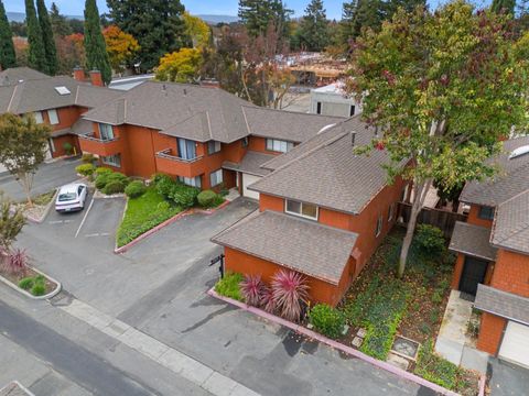 A home in Union City