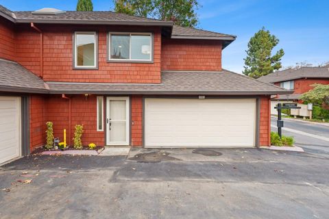 A home in Union City