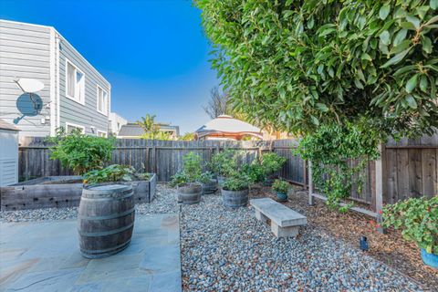 A home in San Bruno