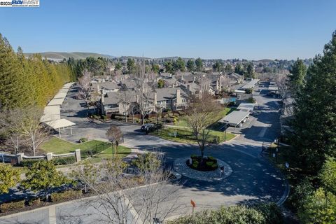 A home in San Ramon