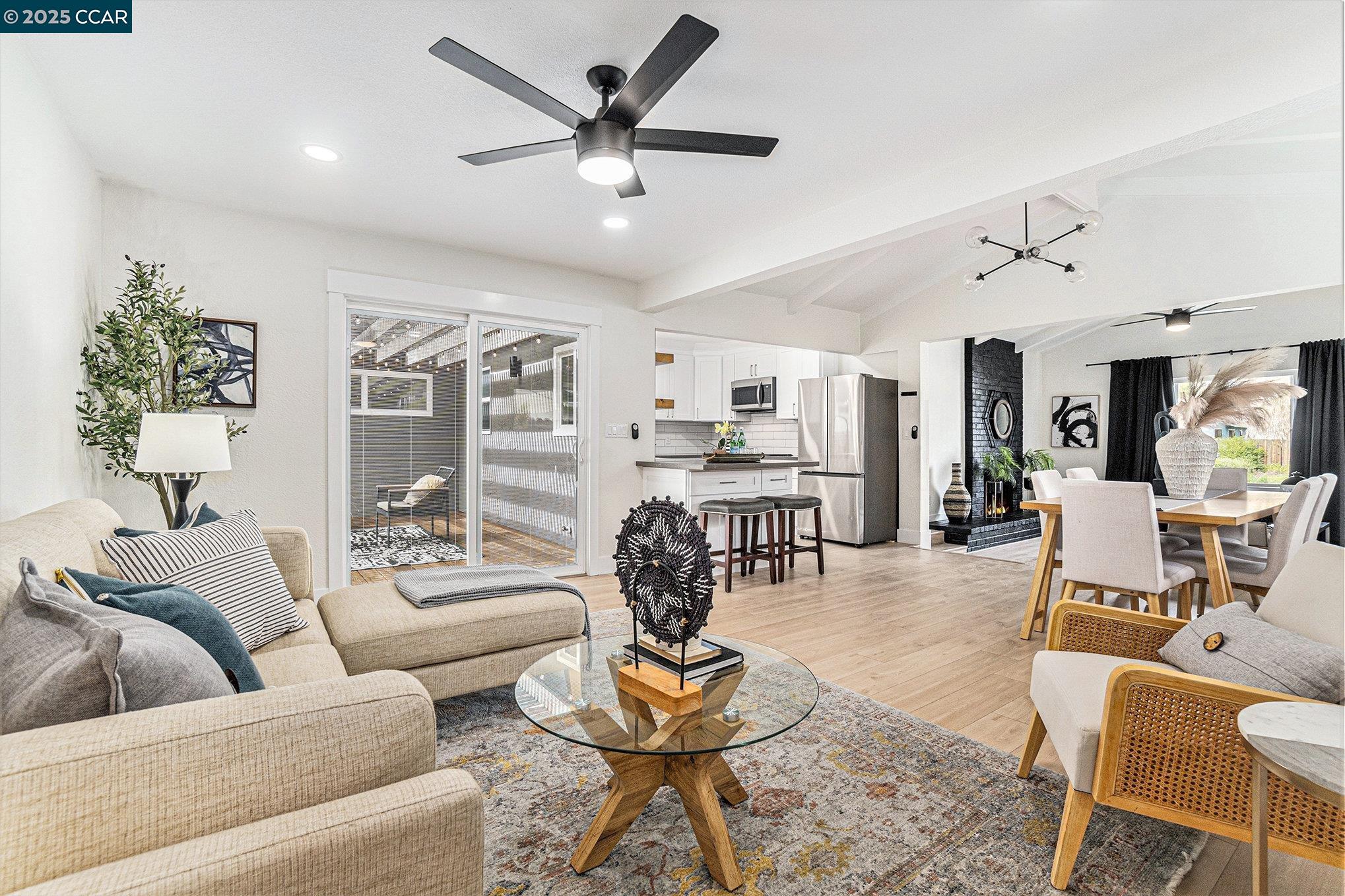 Concord, California 94519, United States, 3 Bedrooms Bedrooms, ,2 BathroomsBathrooms,Residential,Active,94589