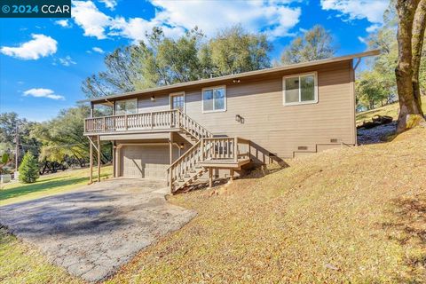 A home in Groveland