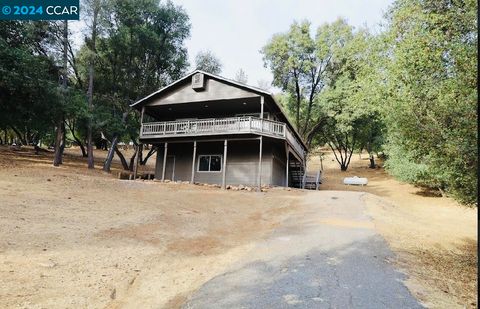 A home in Groveland