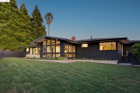 A home in El Cerrito