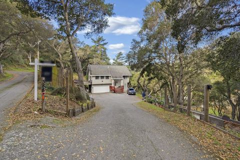 A home in Royal Oaks